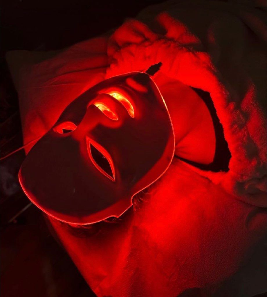 NEON 💫
LED yuz go&