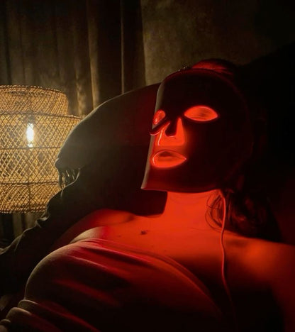 VALYNAZ™ Elite Silicone LED Therapy Mask | Professional At-Home Skin Rejuvenation