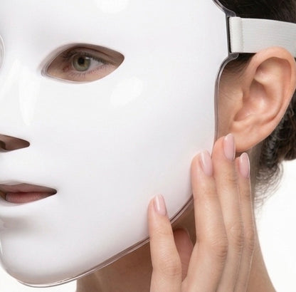 VALYNAZ™ ClearArmor Professional – 7-Color LED Facial Therapy Mask